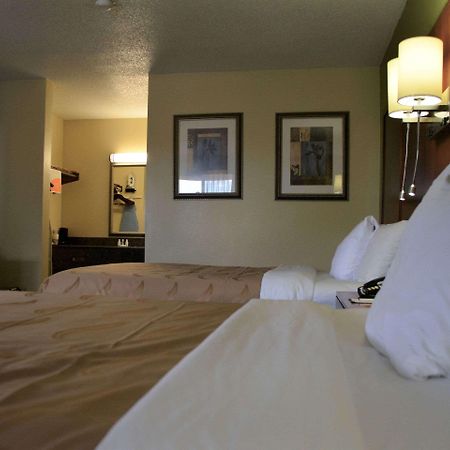 Quality Inn Midtown Savannah Dış mekan fotoğraf