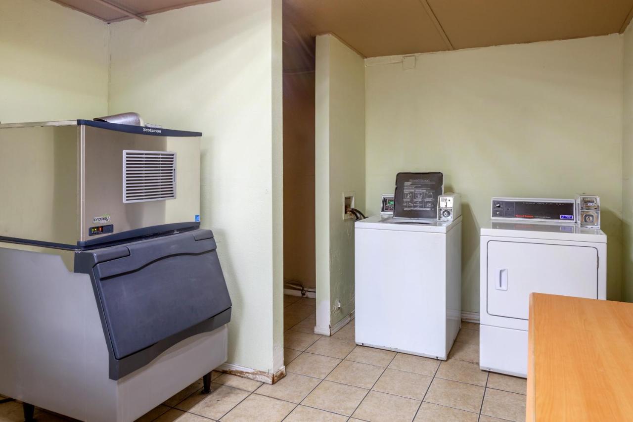 Quality Inn Midtown Savannah Dış mekan fotoğraf