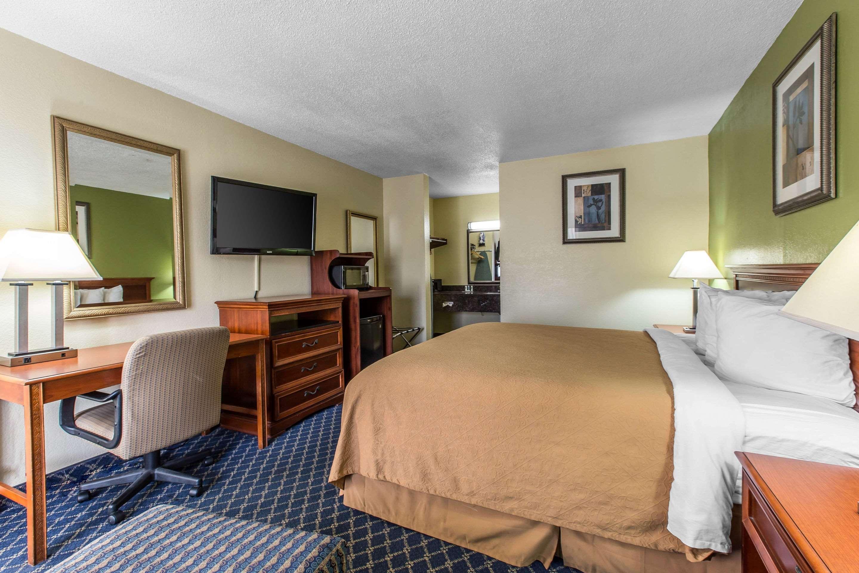 Quality Inn Midtown Savannah Dış mekan fotoğraf