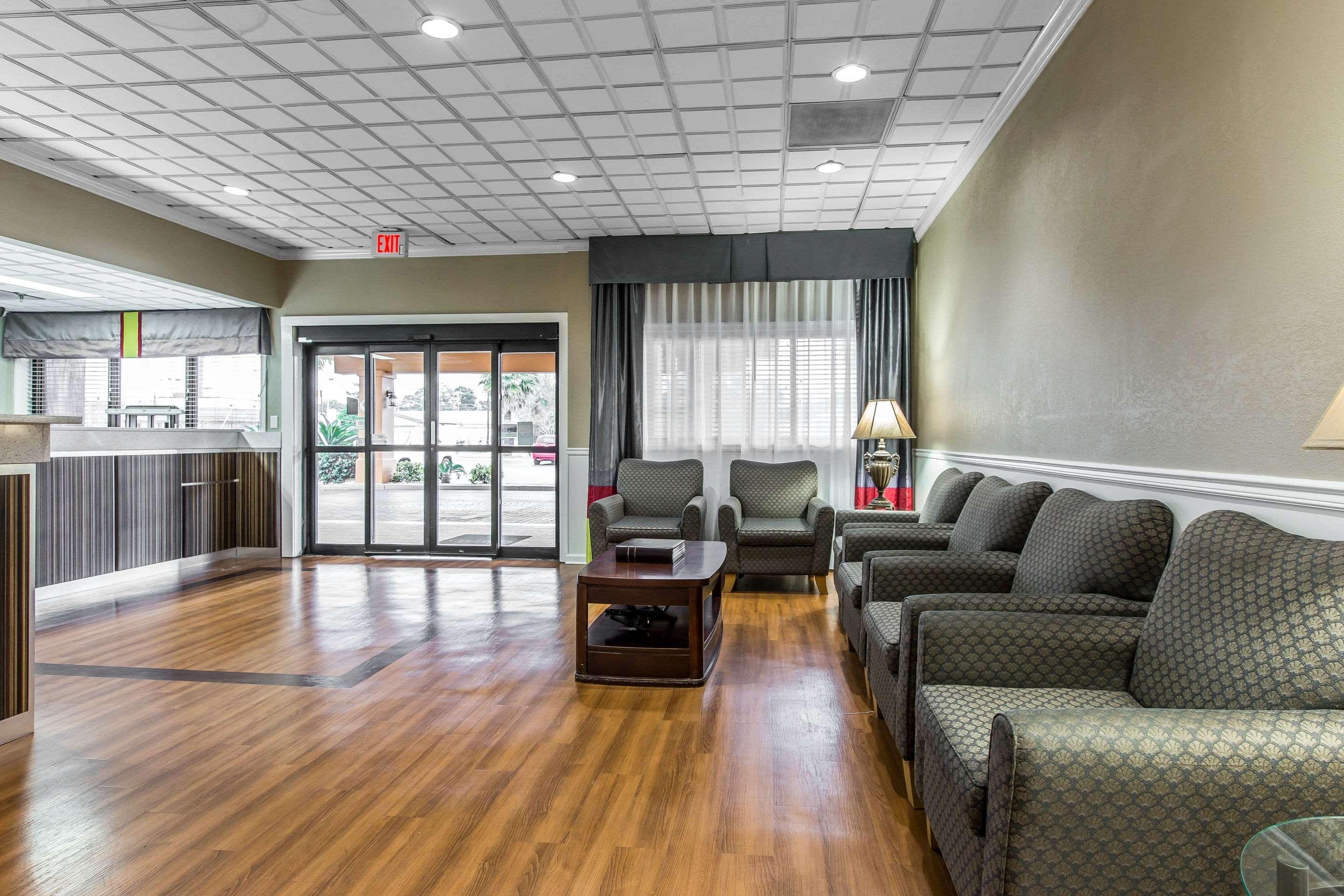 Quality Inn Midtown Savannah Dış mekan fotoğraf