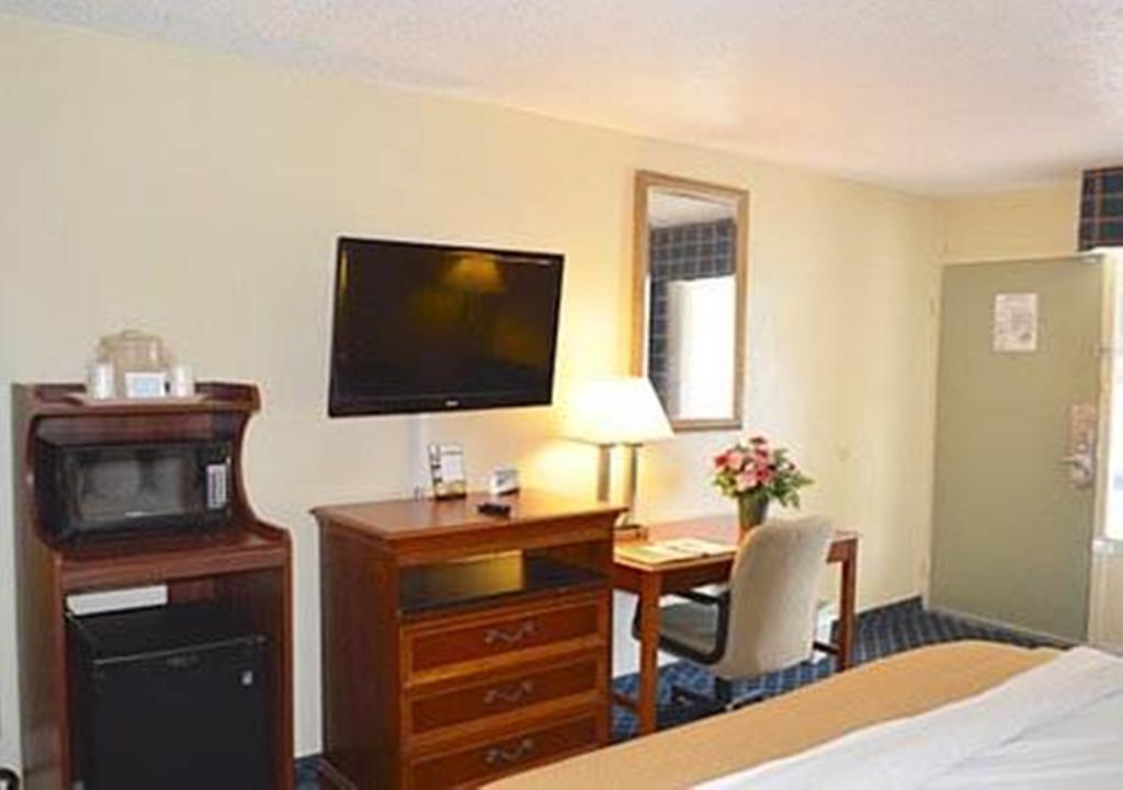 Quality Inn Midtown Savannah Dış mekan fotoğraf