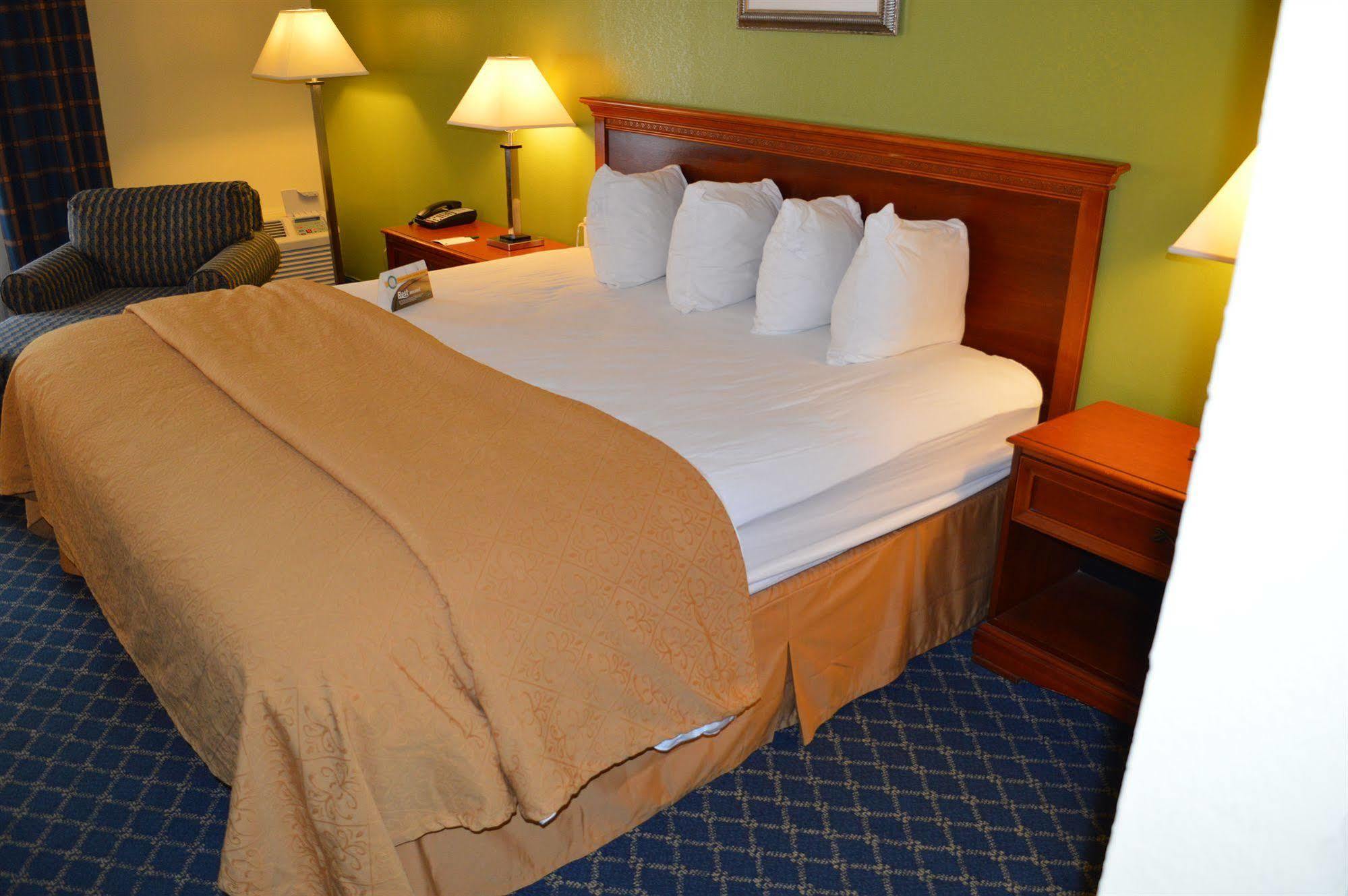 Quality Inn Midtown Savannah Dış mekan fotoğraf